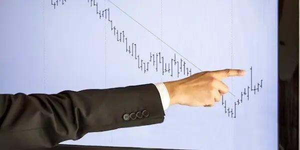 هدجینگ | راهنمای کامل برای مدیریت ریسک و حفاظت در بازار ارز