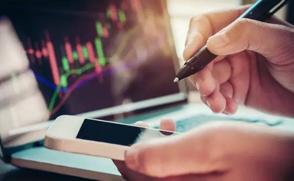 چرا باید از استراتژی های چندگانه در فارکس استفاده کرد؟